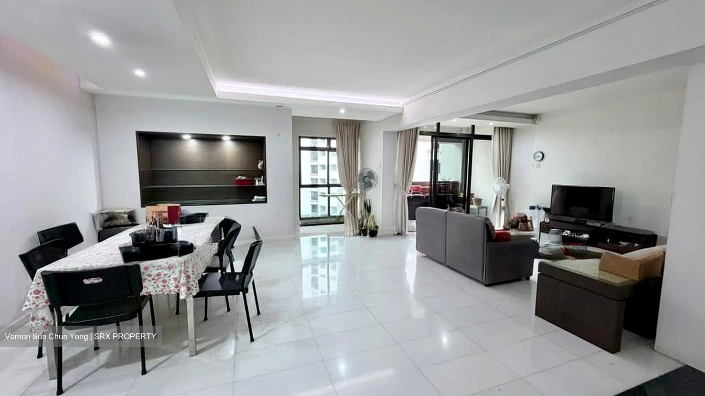Blk 122C Rivervale Bank (Sengkang), HDB Executive #567747181